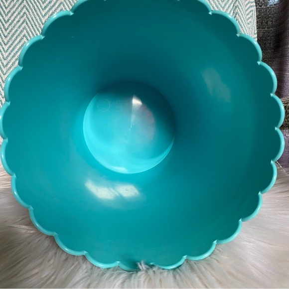 Vintage 60s Mod Hostess Floral Teal Trash Can Bin Scalloped Blue Flower Power - Picture 8 of 11